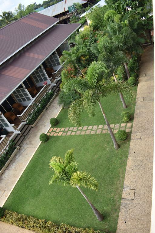 Paradise Hotel Nyaung Shwe Inle Lake Exterior photo